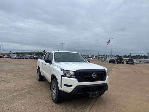 Glacier White 2022 Nissan Frontier S