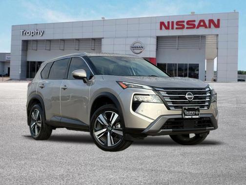 Champagne Silver Metallic 2024 Nissan Rogue SL