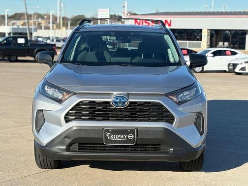 2022 Toyota RAV4 Hybrid LE
