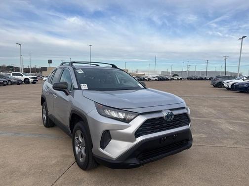 2022 Toyota RAV4 Hybrid LE