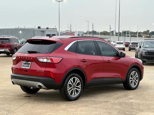 2021 Ford Escape SEL