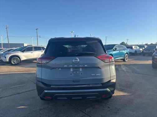 2022 Nissan Rogue SL