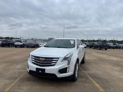 Crystal White Tricoat 2019 Cadillac XT5 Premium Luxury