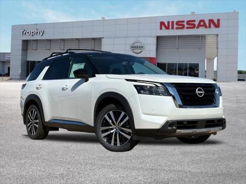 2025 Nissan Pathfinder Platinum FWD