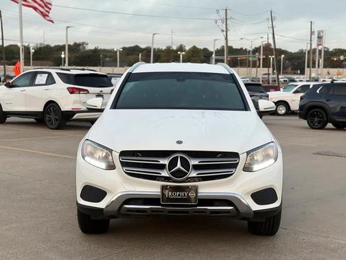 2019 Mercedes-Benz GLC 300 Base
