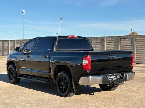 2014 Toyota Tundra SR5