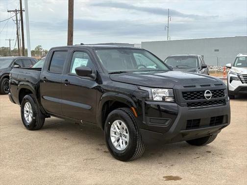 2025 Nissan Frontier S