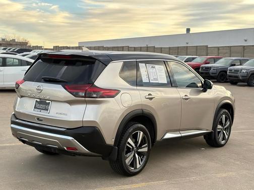 2021 Nissan Rogue Platinum
