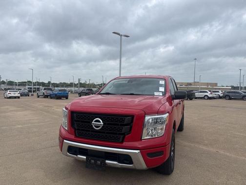 Red Alert 2022 Nissan Titan SV