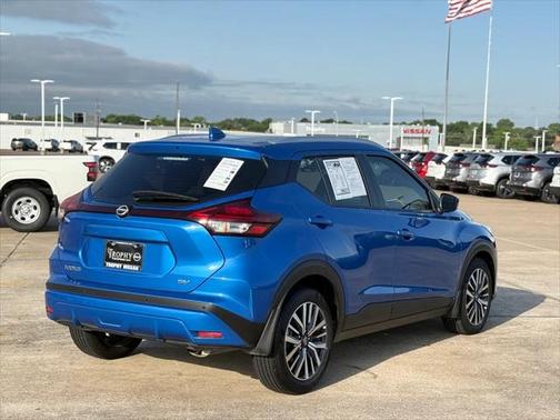 2022 Nissan Kicks SV