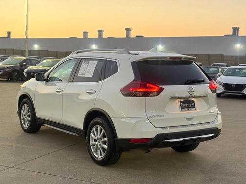 2020 Nissan Rogue S