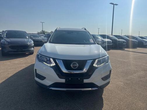 2020 Nissan Rogue S