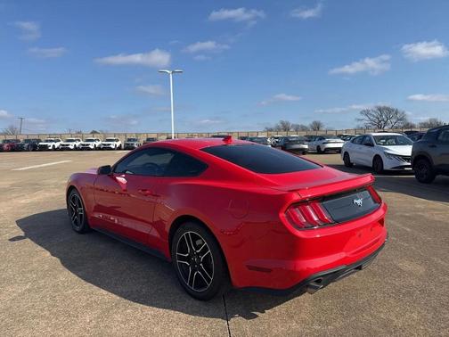 2022 Ford Mustang EcoBoost Premium