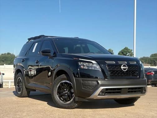 2025 Nissan Pathfinder Rock Creek 4WD