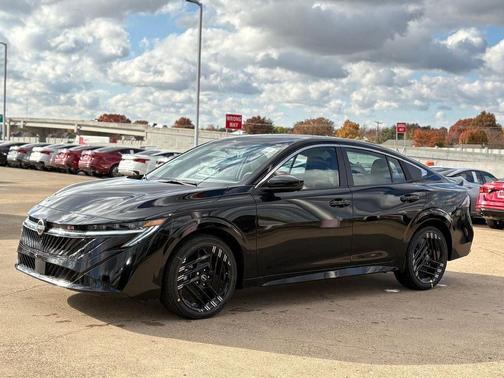 Super Black 2026 Nissan Sentra SR