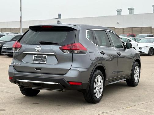 2018 Nissan Rogue S