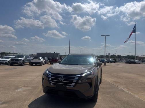 Baja Storm Metallic 2024 Nissan Rogue SV