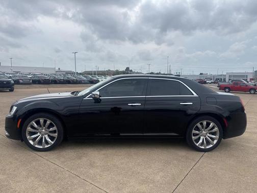 2020 Chrysler 300 Limited