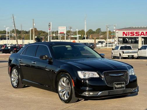 2020 Chrysler 300 Limited