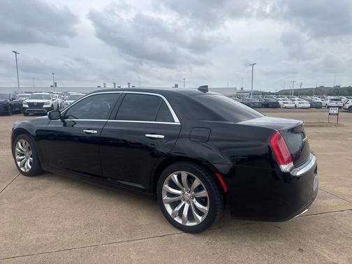 2020 Chrysler 300 Limited