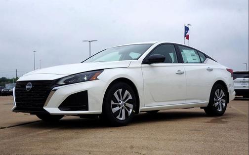 2024 Nissan Altima S FWD