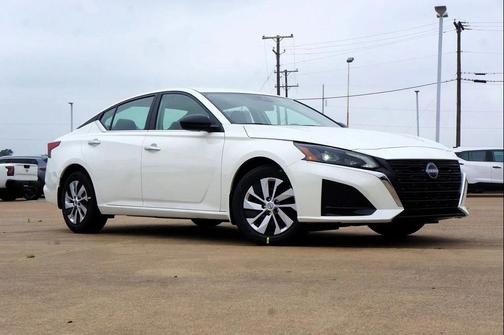 2024 Nissan Altima S FWD