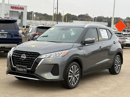 2024 Nissan Kicks SV