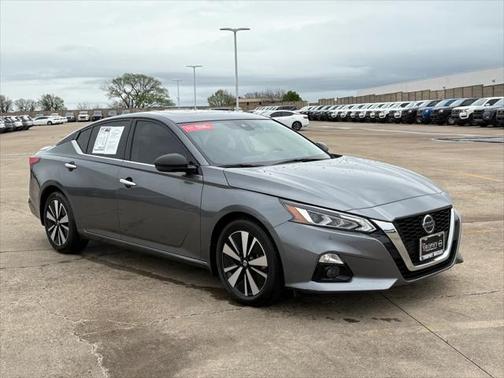 2022 Nissan Altima 2.5 SL