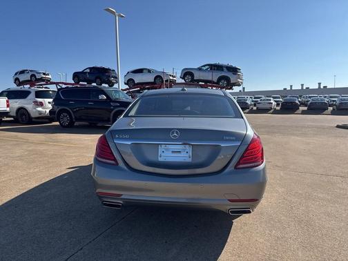 2015 Mercedes-Benz S-Class S 550