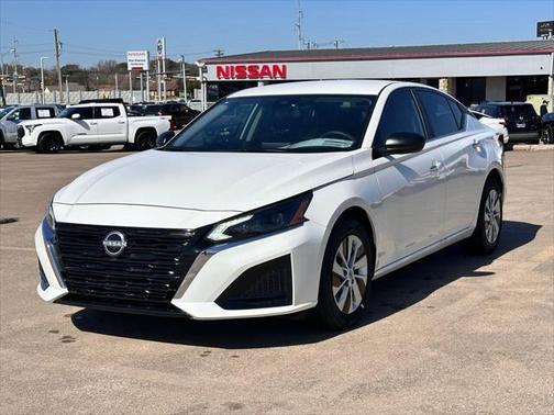2025 Nissan Altima S FWD