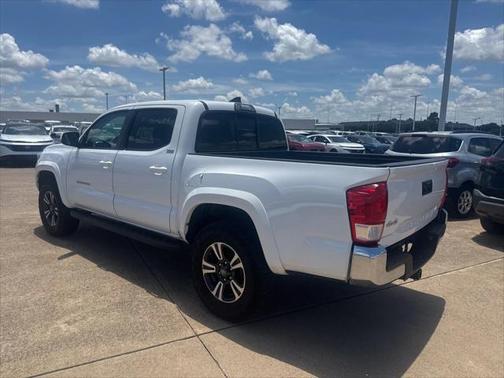 2016 Toyota Tacoma SR5