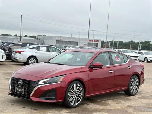 2023 Nissan Altima 2.5 SL