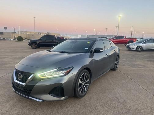 2022 Nissan Maxima SV Xtronic CVT