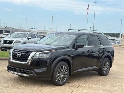 2025 Nissan Pathfinder SL FWD