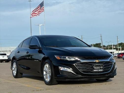 2022 Chevrolet Malibu FWD LT