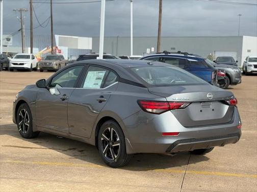 2025 Nissan Sentra SV