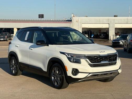 2022 Kia Seltos S