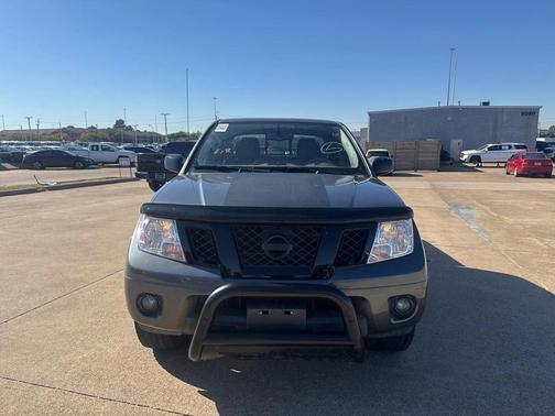 2021 Nissan Frontier SV