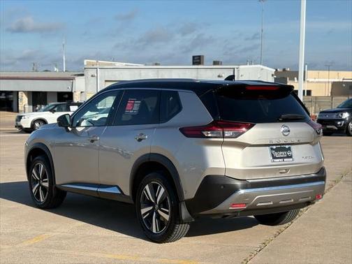 2021 Nissan Rogue Platinum