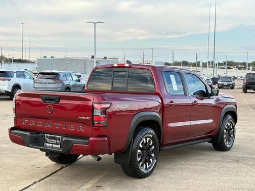 2022 Nissan Frontier PRO-X
