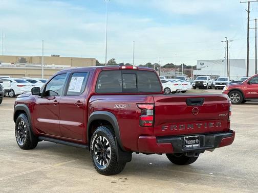 2022 Nissan Frontier PRO-X