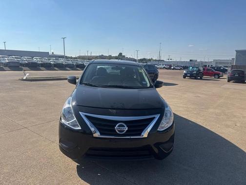 2019 Nissan Versa 1.6 SV