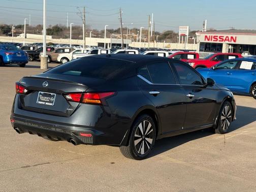 2020 Nissan Altima 2.5 SL