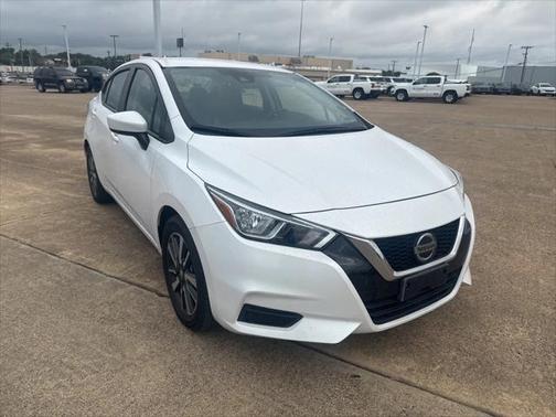 2022 Nissan Versa 1.6 SV