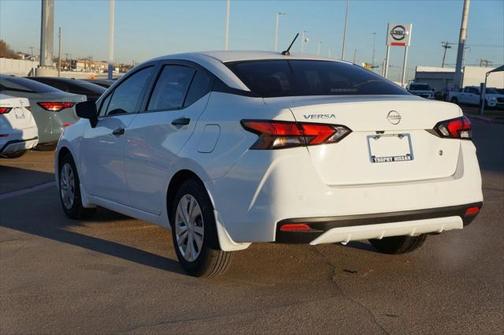 2025 Nissan Versa 1.6 S