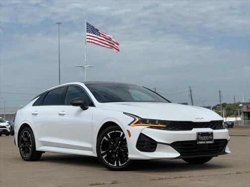 2024 Kia K5 GT-Line