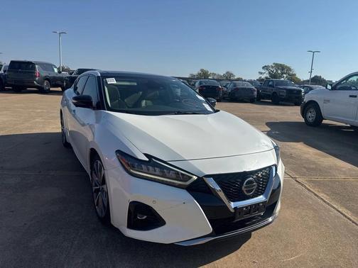 2022 Nissan Maxima 3.5 Platinum