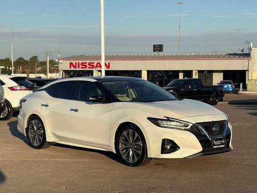 2022 Nissan Maxima 3.5 Platinum