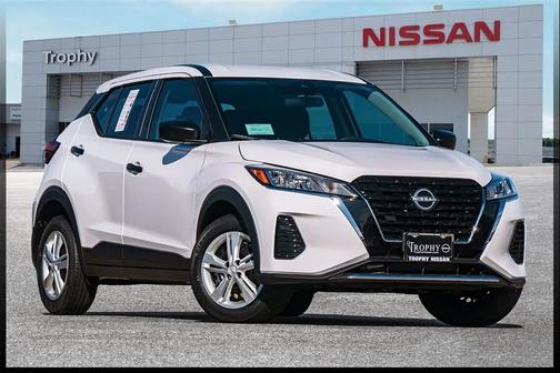 2024 Nissan Kicks S