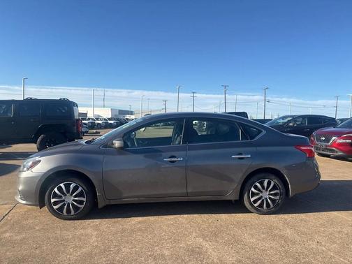2016 Nissan Sentra SV